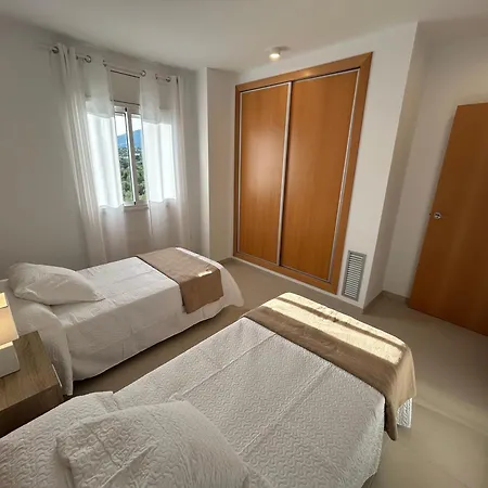 Golden 308 Apartment *